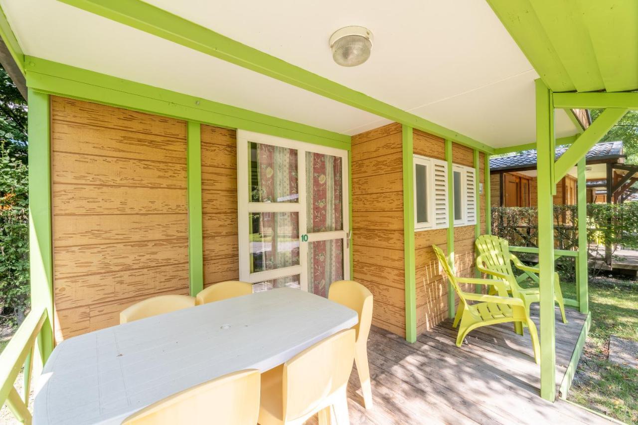 Camping Le Colporteur Hotel Le Bourg-d'Oisans Bagian luar foto