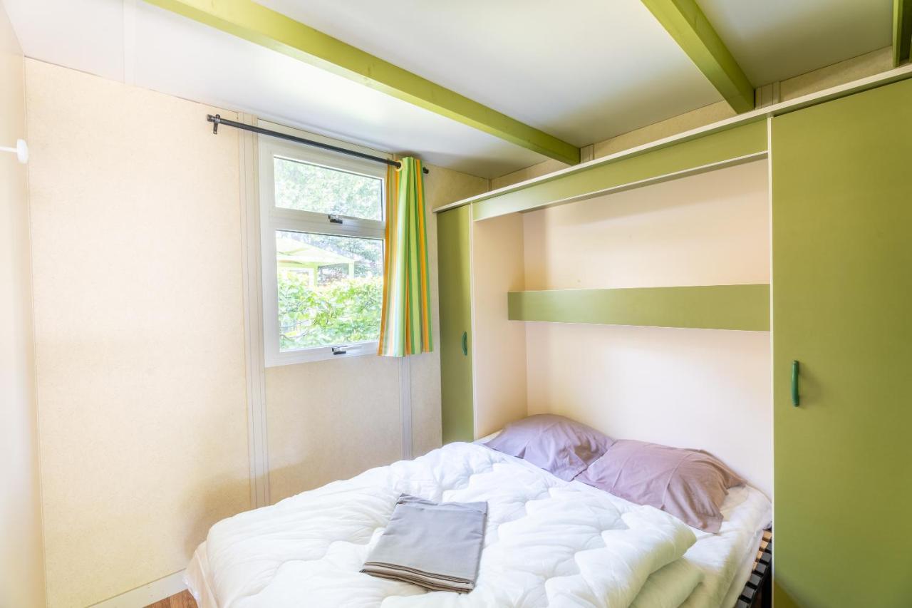 Camping Le Colporteur Hotel Le Bourg-d'Oisans Bagian luar foto
