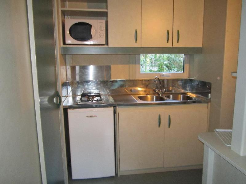 Camping Le Colporteur Hotel Le Bourg-d'Oisans Bagian luar foto