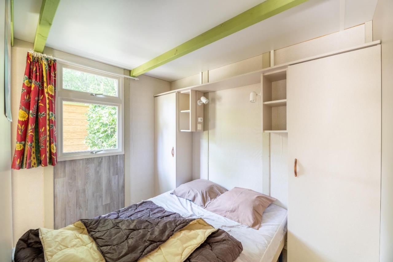 Camping Le Colporteur Hotel Le Bourg-d'Oisans Bagian luar foto