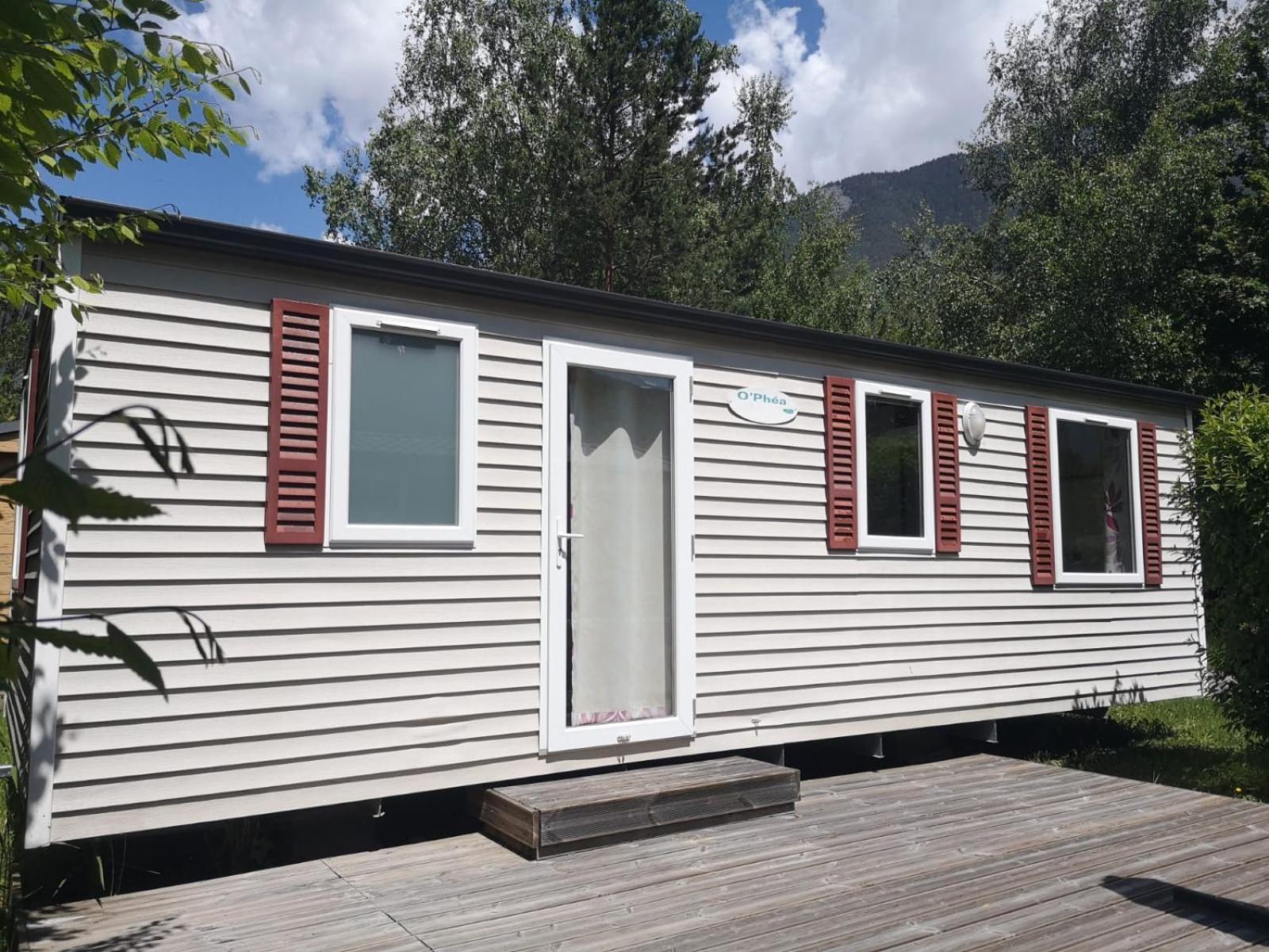 Camping Le Colporteur Hotel Le Bourg-d'Oisans Bagian luar foto